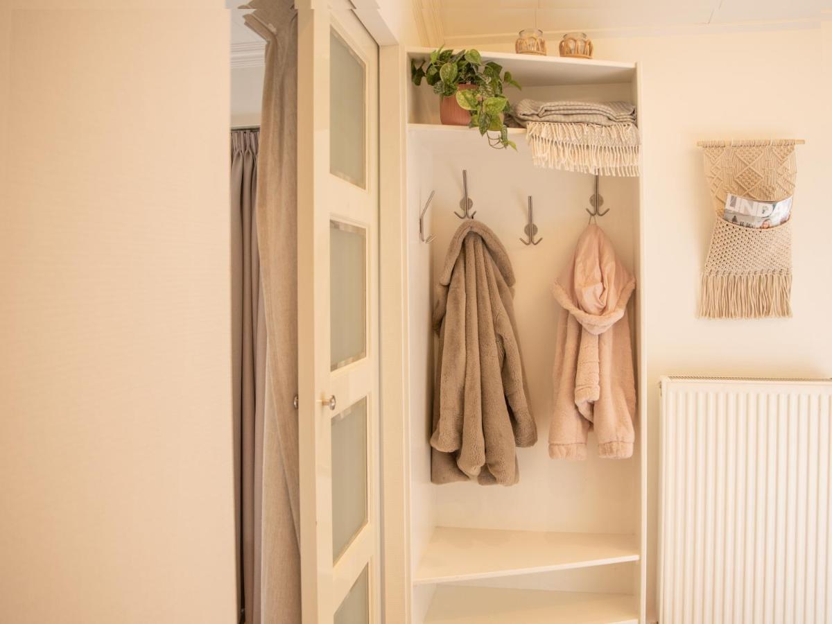Stayatsas Tiny House Julia In De Bossen Op De Veluwe! Epe Exterior photo